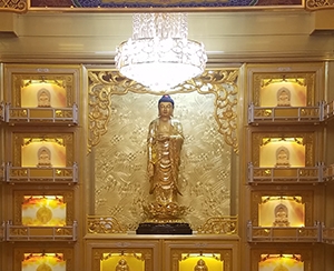 琉璃佛像