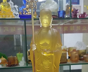 琉璃佛像